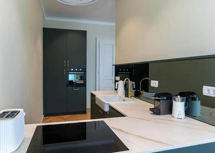 Elizabeth - Grand Family 아파트