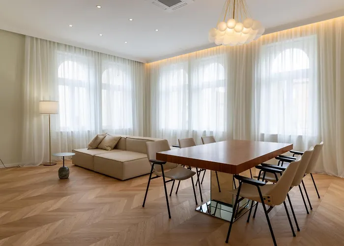 Elizabeth - Grand Family 아파트 *